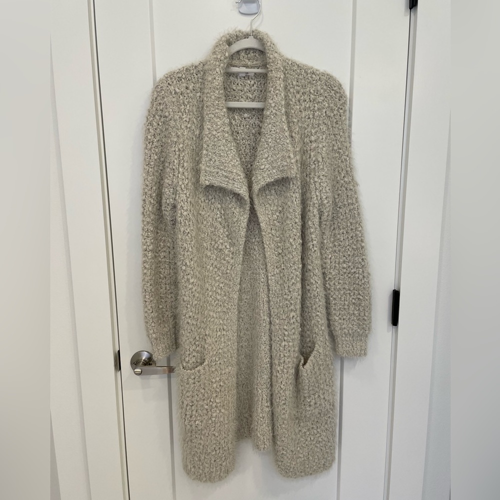 BB Dakota Cream and Grey Sweater/Duster.